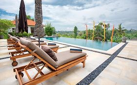 Luxury Paradise Fabulous Staff Lebah Villas Central Ubud